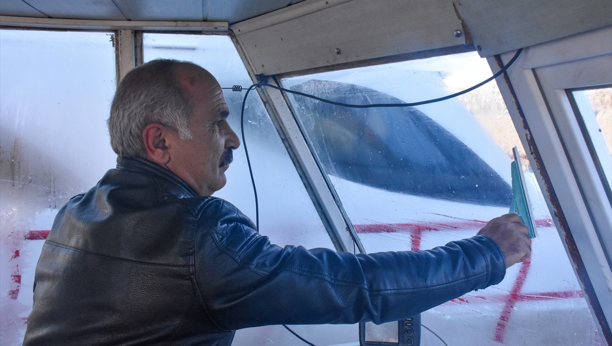 Hobi olarak başladığı balıkçılığı 25 yıldır sürdürüyor