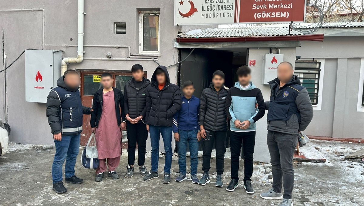 Kars'ta 6 düzensiz göçmen yakalandı