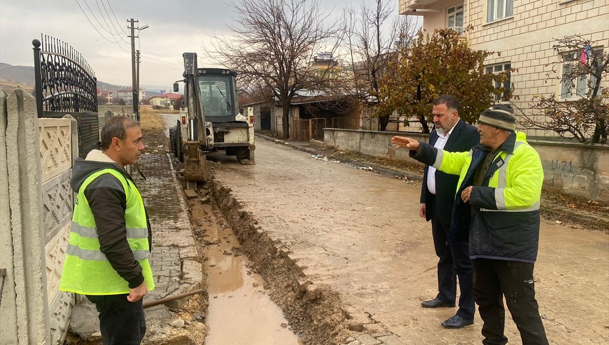 Kovancılar Belediye Başkanı Gök, altyapı çalışmalarını inceledi