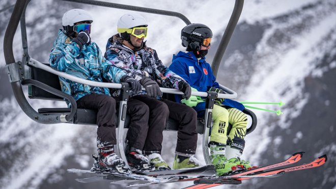 Palandöken Kayak Merkezi'nde hafta sonu yoğunluğu