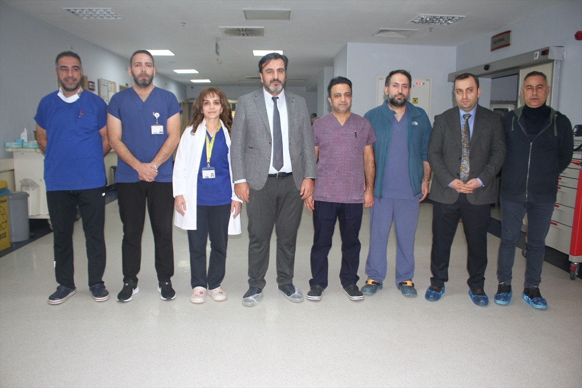 Van'da LPG patlamasında ağır yaralanan baba ve oğlu, tedavilerinin ardından sağlığına kavuştu