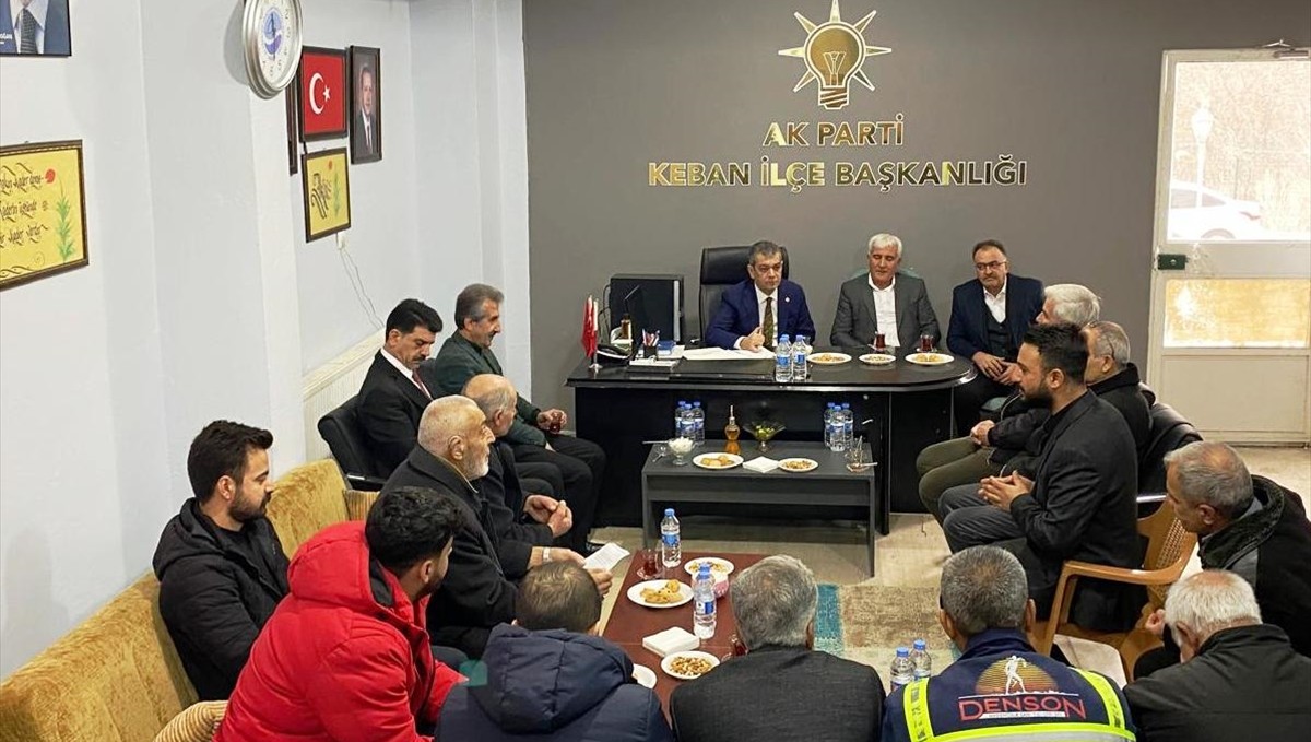 AK Parti Elazığ Milletvekili Keleş Keban'da istişare toplantısına katıldı