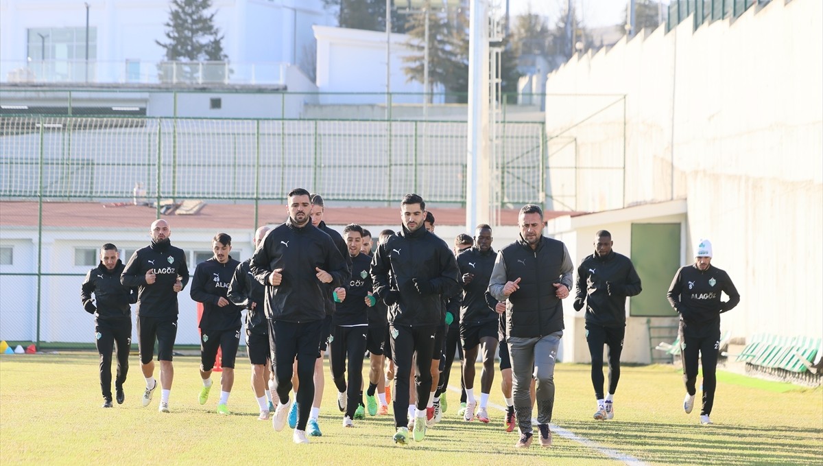 Iğdır FK, Gençlerbirliği maçının hazırlıklarına başladı