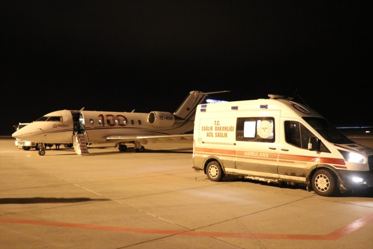bebek uçak ambulans Ağrı