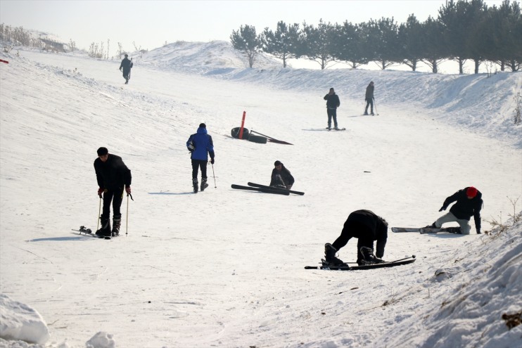 öğreniyor kayak Lisesi hem Spor hem öğrencileri Ağrı eğleniyor dersinde 2