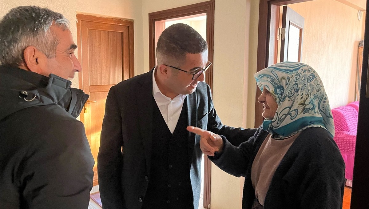 Kağızman Kaymakamı ve Belediye Başkan Vekili Daştan'dan yaşlılara ziyaret