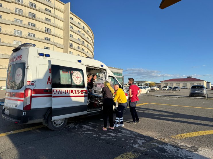 adar bebek ambulans uçak van1