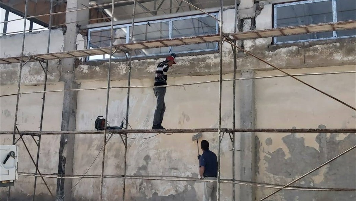 Ağın Belediye Başkanı Çakar hububat eleme tesislerini inceledi