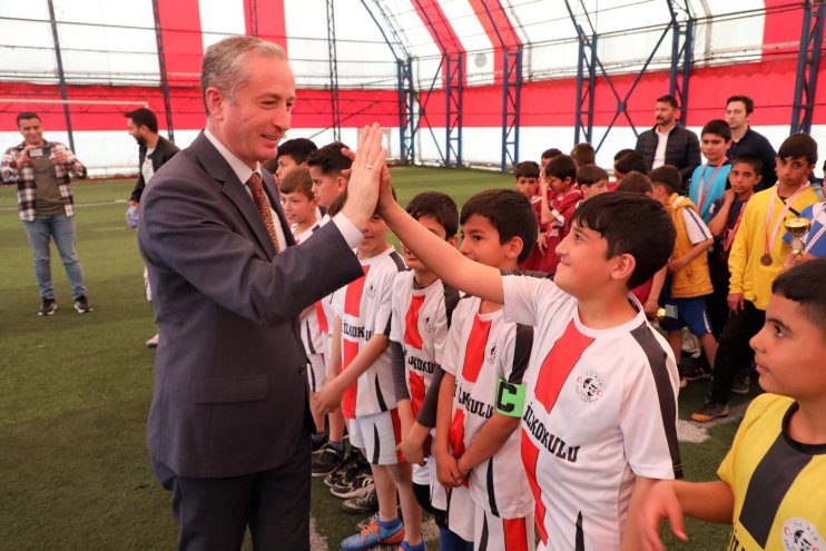 ağrı 23 nisan futbol5