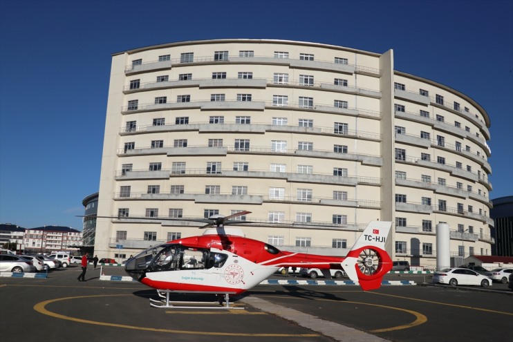 göz gramlık Ambulans için 710 olan - helikopter rahatsızlığı havalandı AĞRI bebek 2