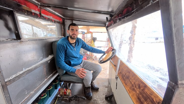 Ağrılı ilkokul mezunu genç hayalindeki araçları atık malzemelerle üretti2