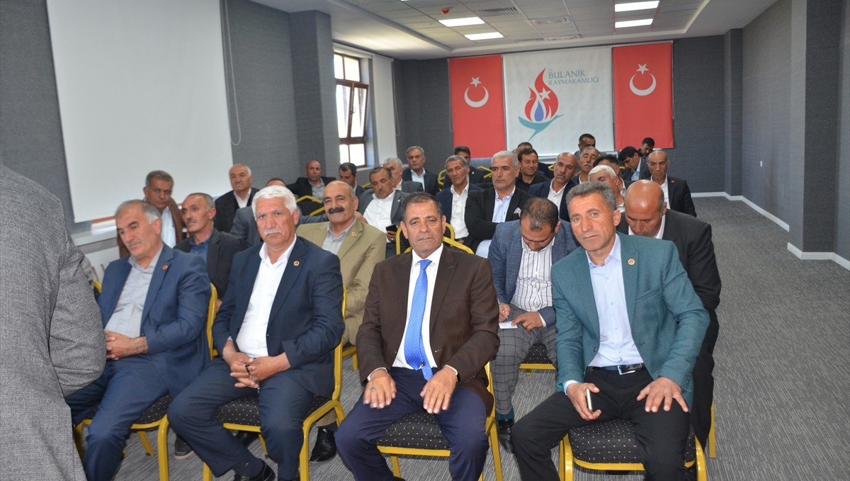 Bulanık'ta Köylere Hizmet Götürme Birliği üye seçimi yapıldı