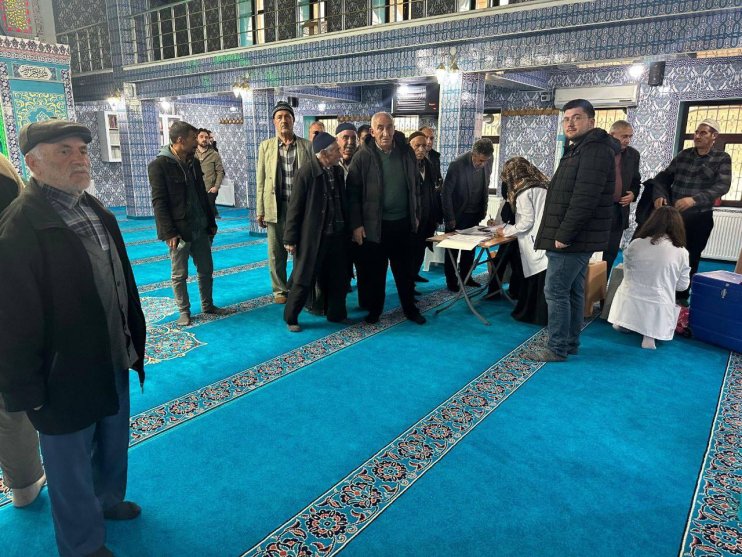 Doğubayazıt ve Diyadinli Hacı Adaylarına Menenjit Aşısı Yapıldı2