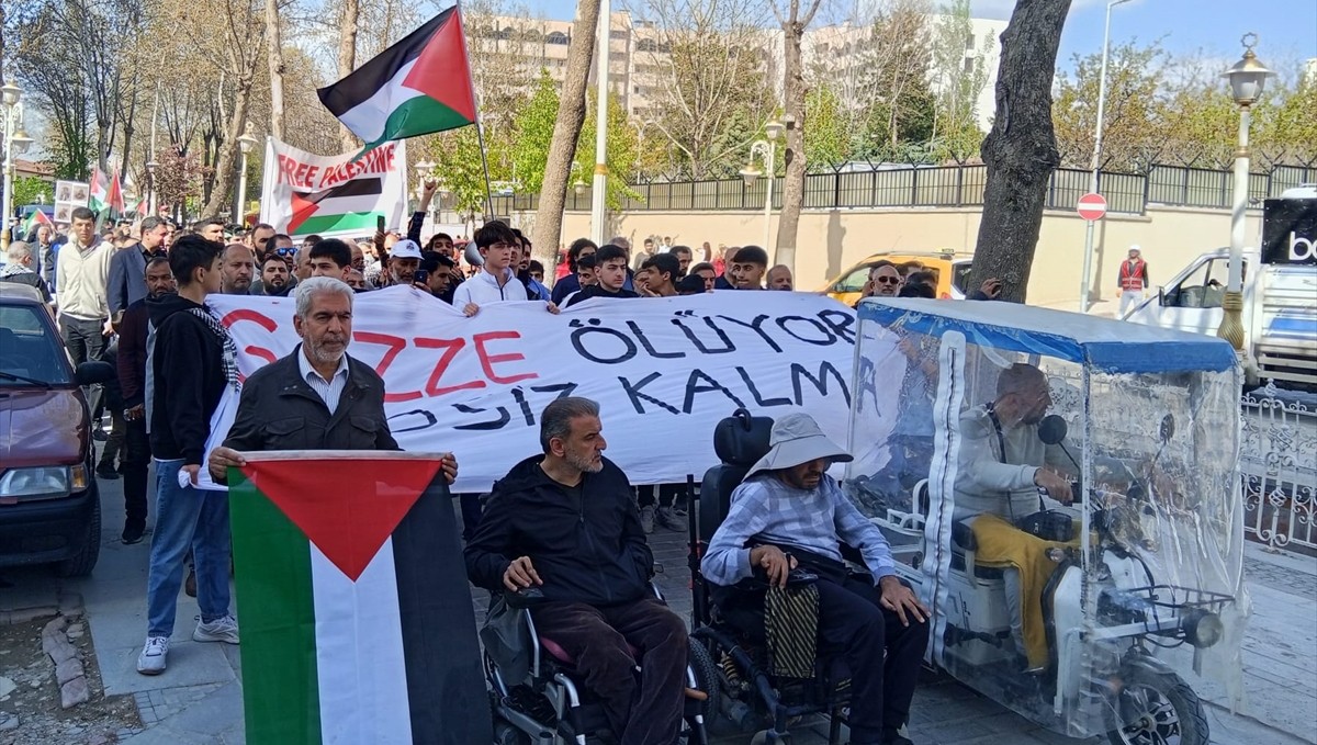 Malatya'da İsrail'in Gazze'ye yönelik saldırıları protesto edildi