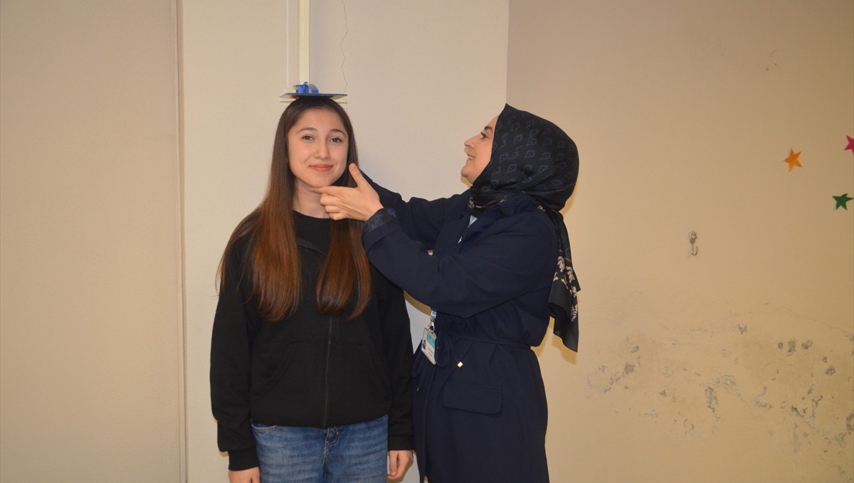 Muş'ta öğrencilere sağlık taraması yapıldı