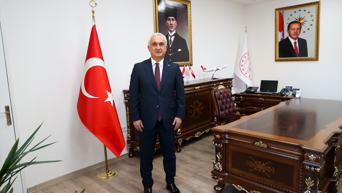 Muş Valisi Çakır, AA