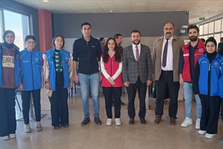 öğrenciler program başlayan Kerim