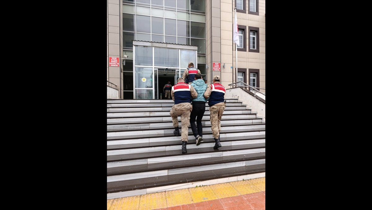 Bitlis'te hakkında kesinleşmiş hapis cezası bulunan hükümlü yakalandı