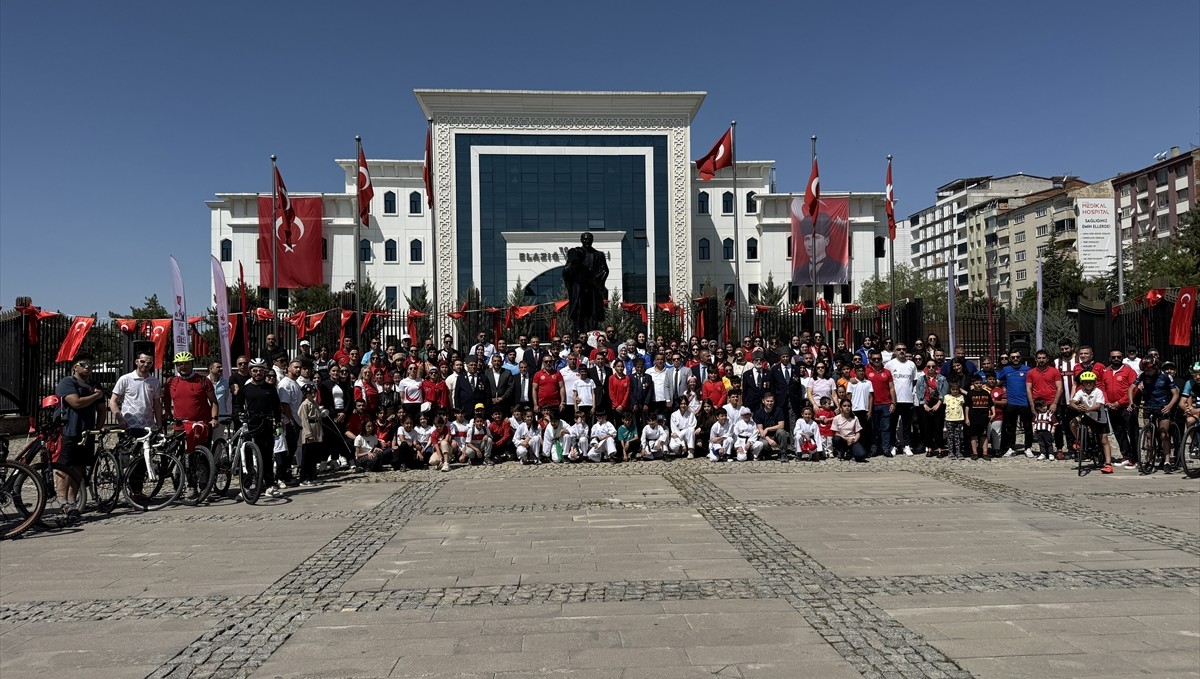 Diyarbakır ve çevre illerde 19 Mayıs Atatürk'ü Anma, Gençlik ve Spor Bayramı kutlandı