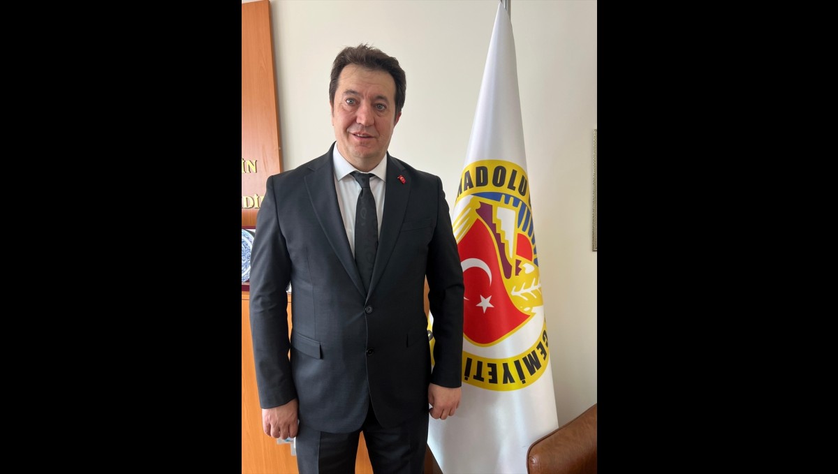 Doğu Anadolu Gazeteciler Cemiyeti Başkanlığına Ayhan Türkez seçildi