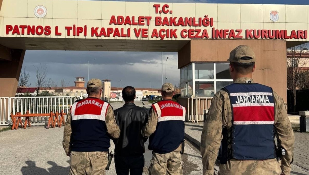 Erzurum'da terör örgütü üyeliğinden hapis cezası bulunan firari hükümlü yakalandı