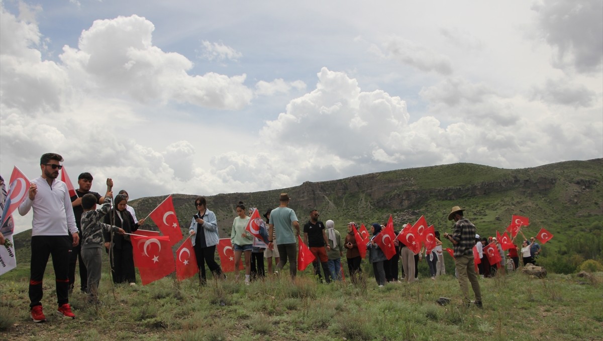 Iğdır'da 50 genç, 19 Mayıs Gençlik Kampı'nda buluştu