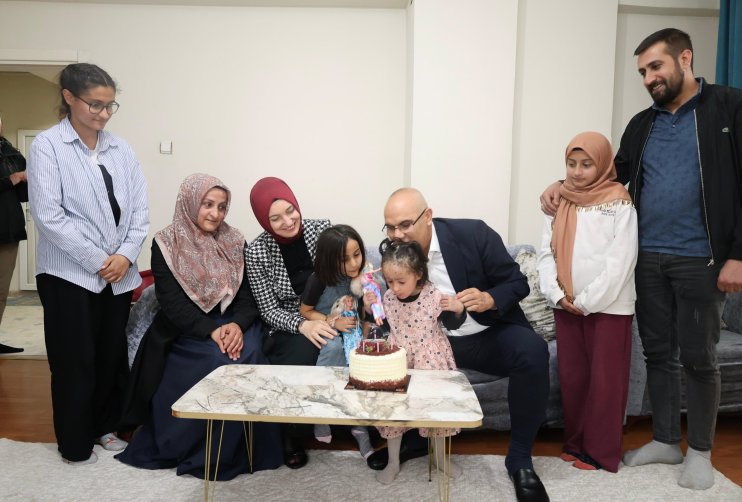 Mustafa Neslihan Koç Ağrı Valisi Ebrar Koçyiğit2