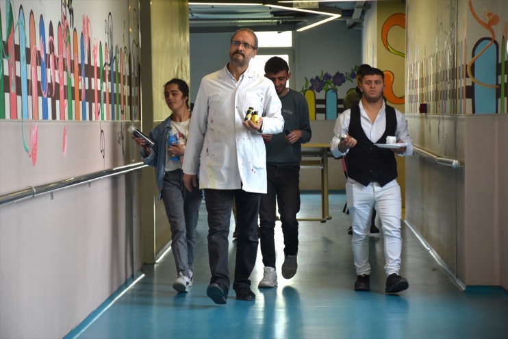 Özel dokunuş okullarına renkli öğrencilerden 2