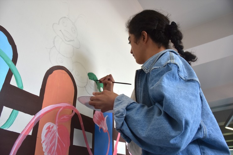 renkli Özel öğrencilerden okullarına dokunuş 5