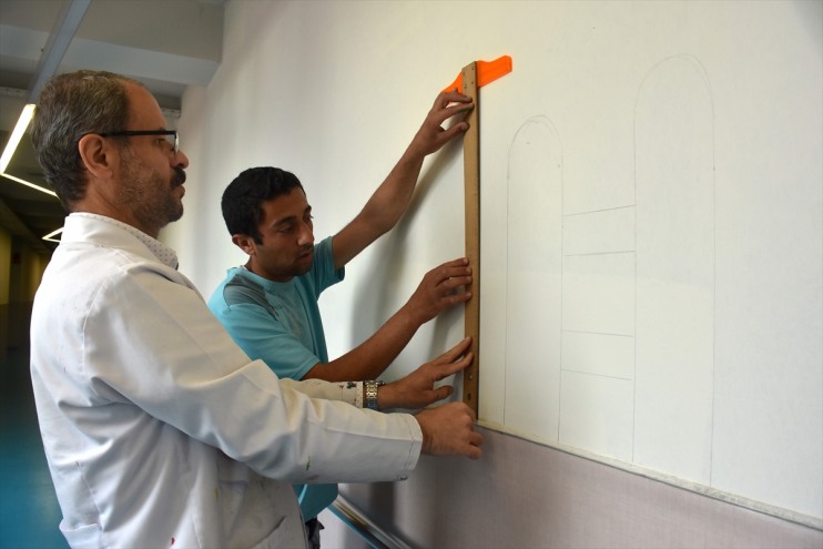 dokunuş öğrencilerden Özel renkli okullarına 7