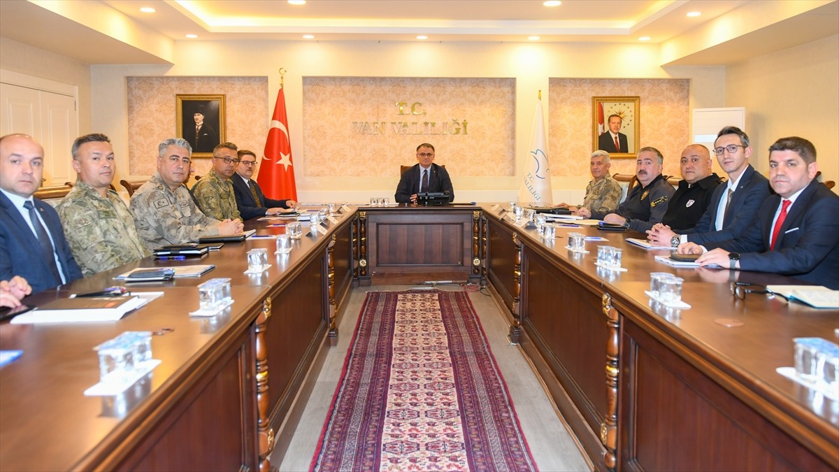 Van'da "Asayiş ve Güvenlik Değerlendirme Toplantısı" yapıldı
