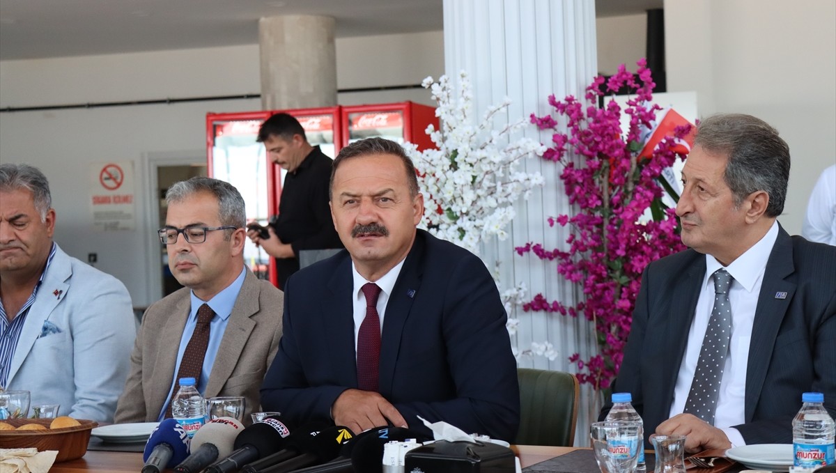 Anahtar Parti Genel Başkanı Ağıralioğlu, Erzincan