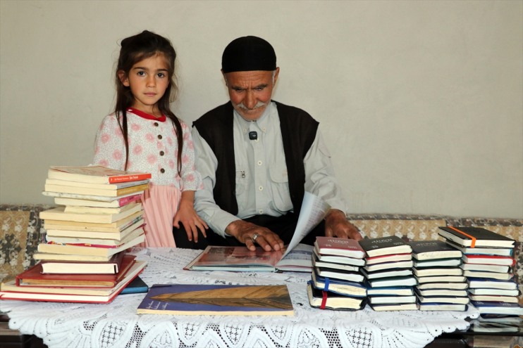 yıldır dede, okuma Ağrılı öğrenen günlük Askerde Ali yazıp yazma tutuyor 60 şiir 8