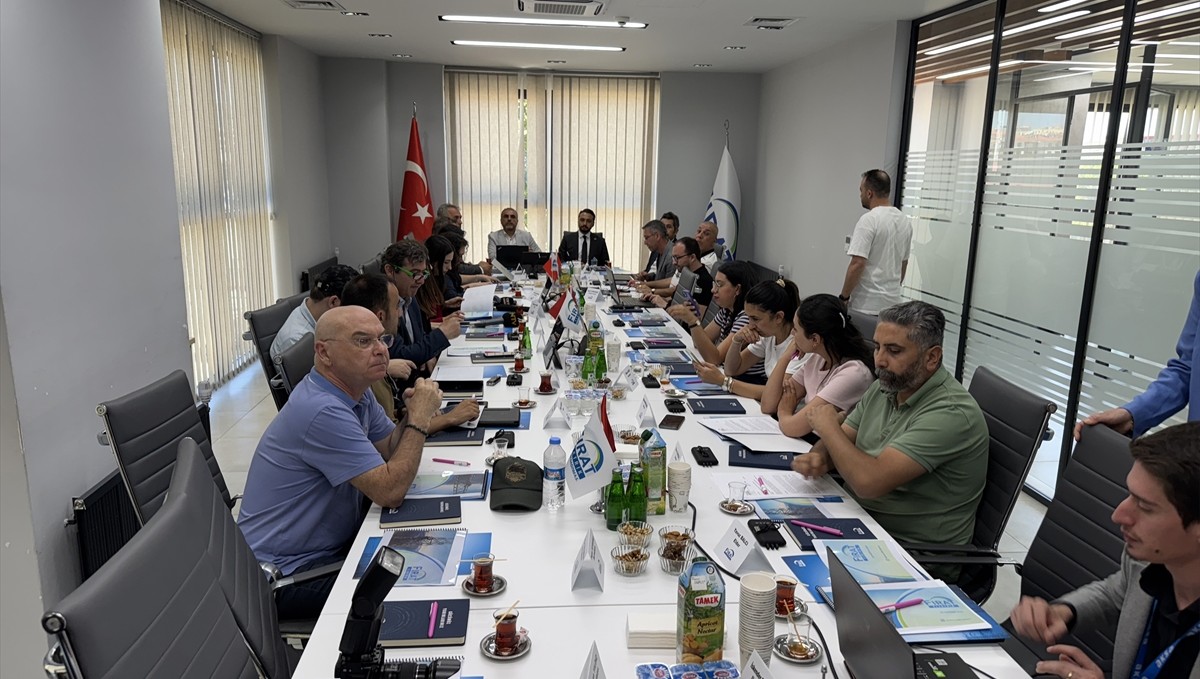 Elektrik dağıtım sektöründe müşteri memnuniyeti artmaya devam ediyor