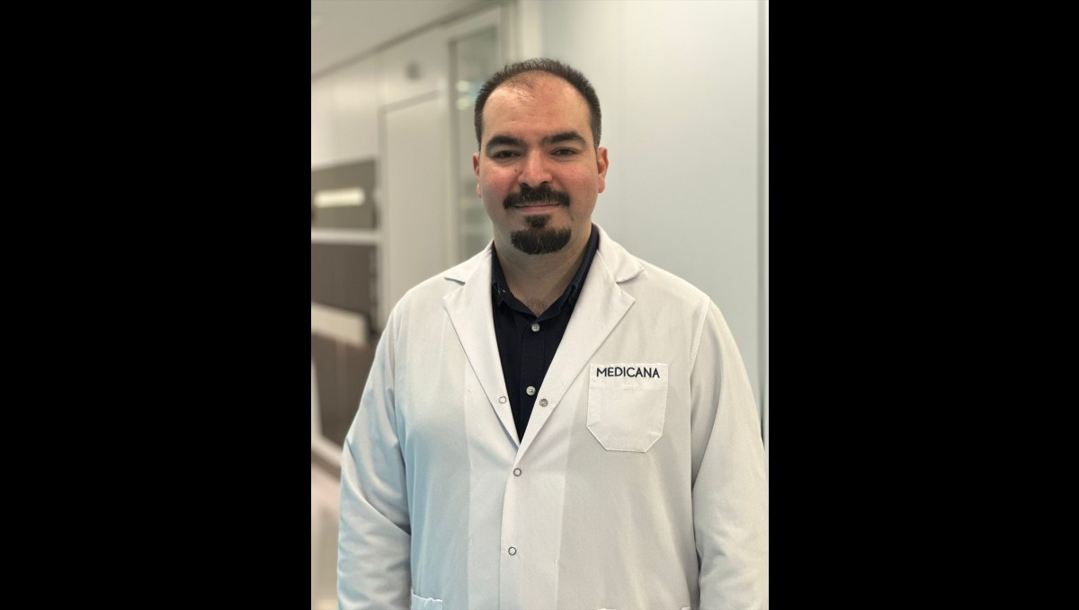 Ergenlikte artan dijital cihaz kullanımı çocuklarda skolyoz riskini yükseltiyor