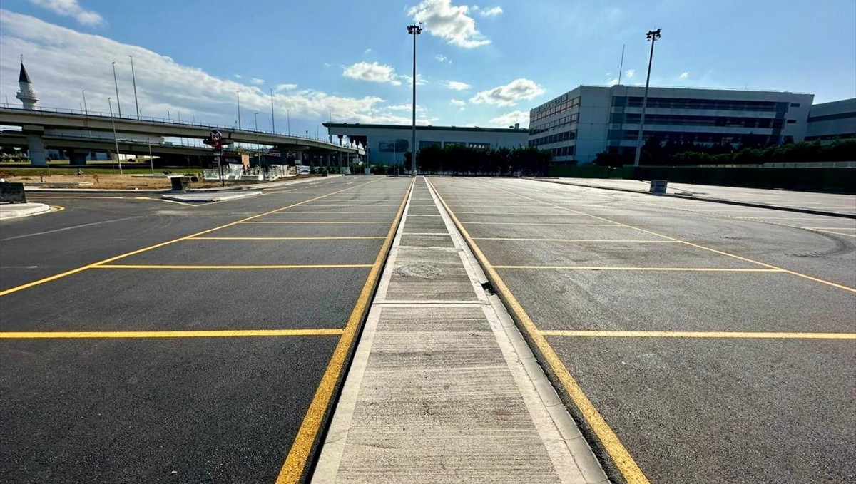 İstanbul Sabiha Gökçen Uluslararası Havalimanı'nda 144 araçlık otopark hizmete girdi