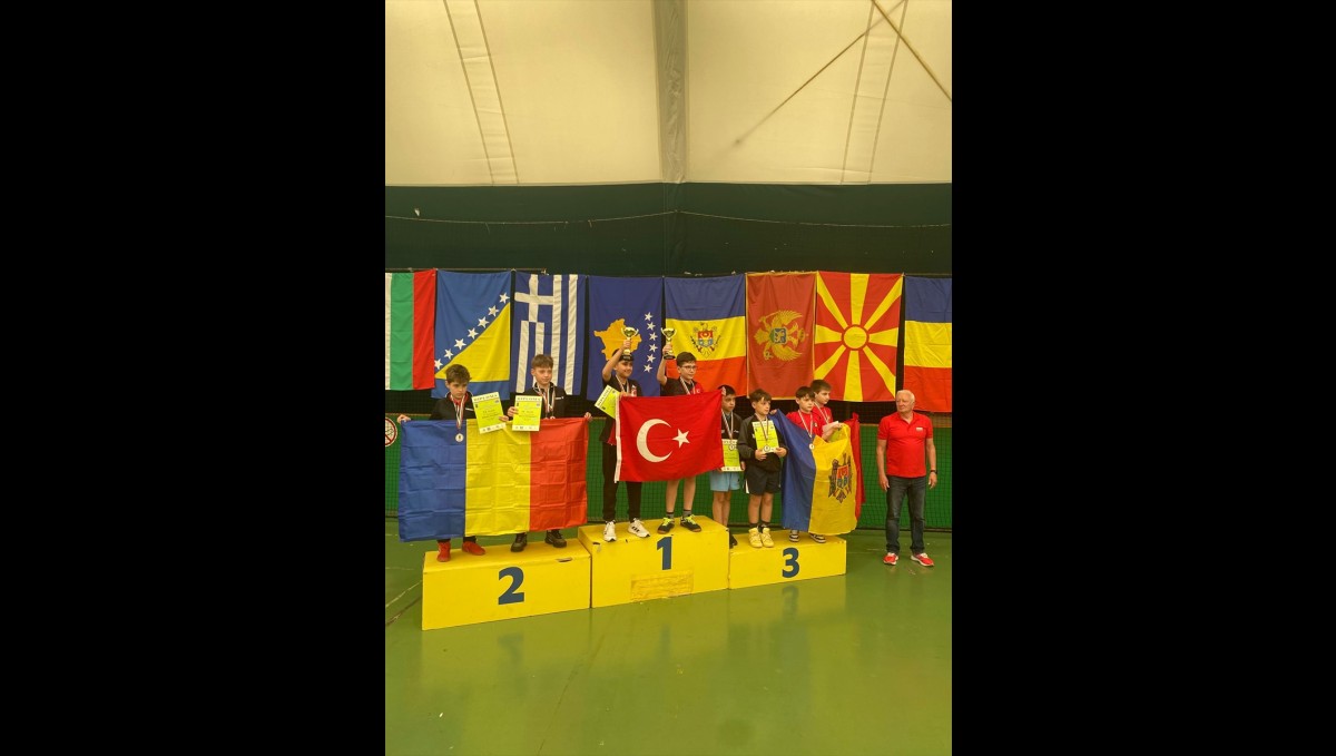 Malatyalı milli sporcu masa tenisinde Balkan şampiyonu oldu