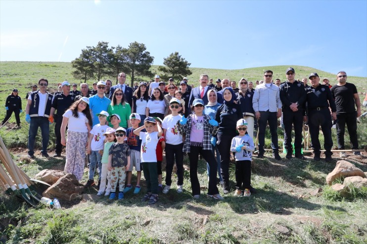 yerine adına oğlunun hatıra getirdi annesinin ormanı Şehit vasiyetini oluşturulması polisler 5