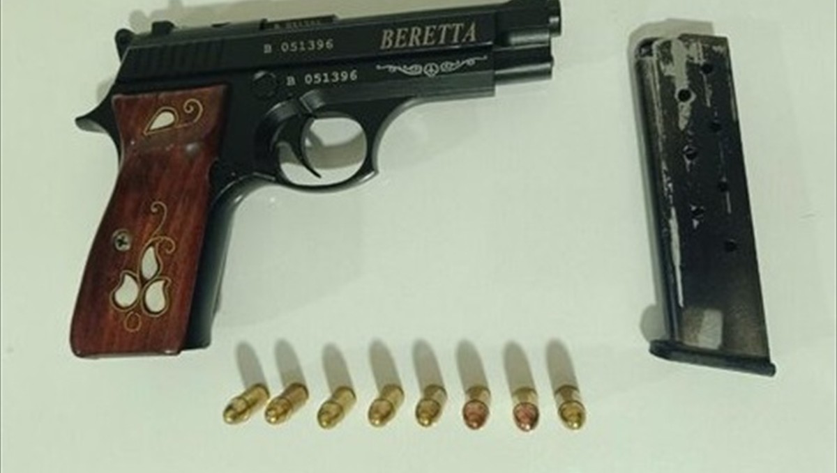 Bingöl'de ruhsatsız tabanca ele geçirildi