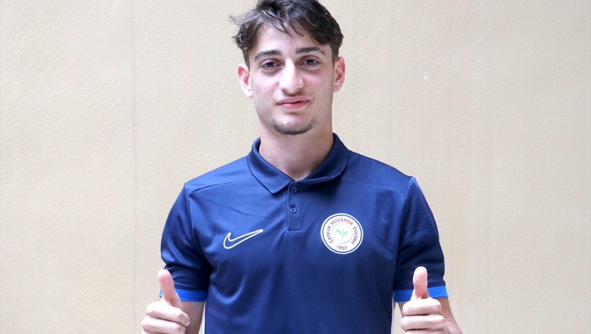 Çaykur Rizespor'un genç oyuncusu Muhammed, Süper Lig'deki ilk maçı için gün sayıyor: