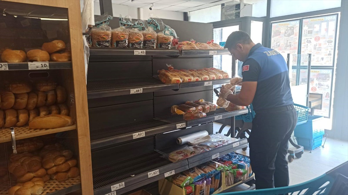 Doğanşehir'de market ve fırınlar denetlendi