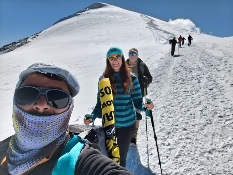 Dünyanın dört bir yanından gelen dağcılar, Ağrı Dağı zirvesine tırmandı2