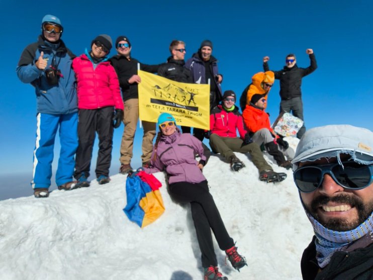 Dünyanın dört bir yanından gelen dağcılar, Ağrı Dağı zirvesine tırmandı3