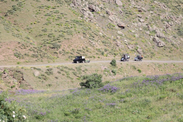 elektrikli ürettikleri bal Organik oğlunun için yaptığı çıkmak kullanıyor dağlara araçları 8