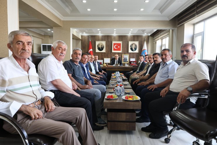 vali mustafa koç tutak ziyareti2