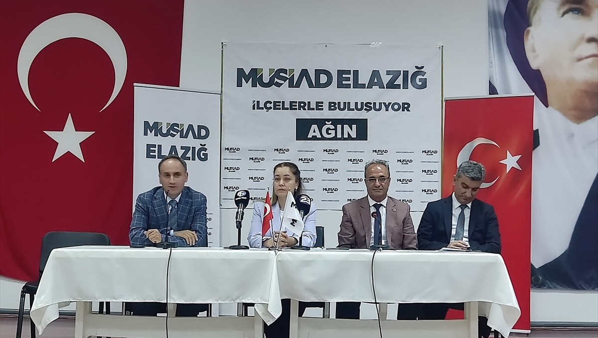 Ağın'da "MÜSİAD Elazığ İlçelerle Buluşuyor" programı düzenlendi