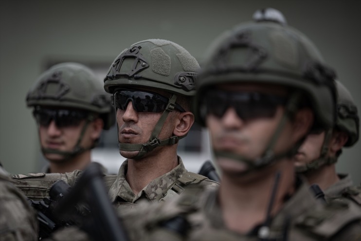 dışı sınırda yasa katan güç Ağrı