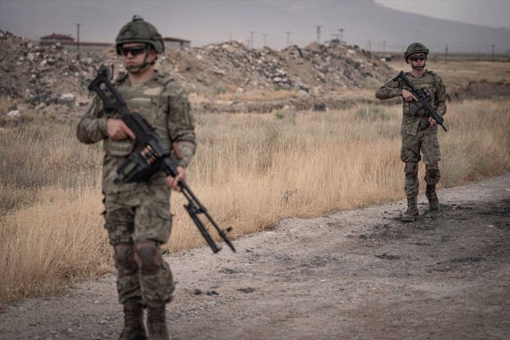 güç sınırda dışı ileri engelliyor Mehmetçik teknolojiyle yasa katan Ağrı