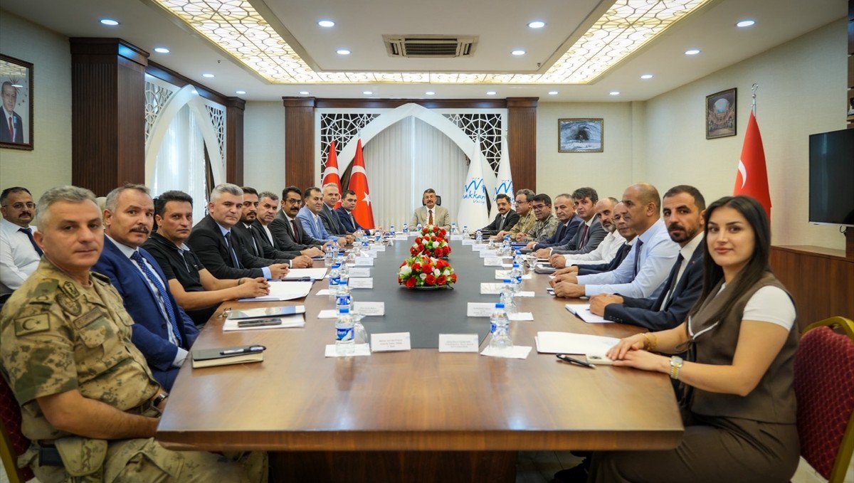 "Bir Anadolu Şenliği"nin ilk durağı Hakkari'de hazırlıklar başladı