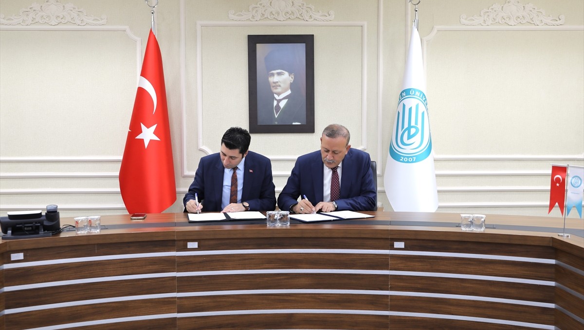 Bitlis Eren Üniversitesi ile Cumhuriyet Başsavcılığı arasında işbirliği protokolü imzaladı